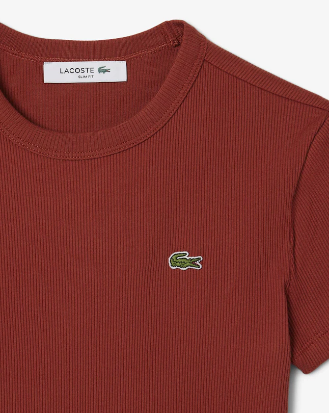 Camiseta de Algodão Canelada com Caimento Ajustado