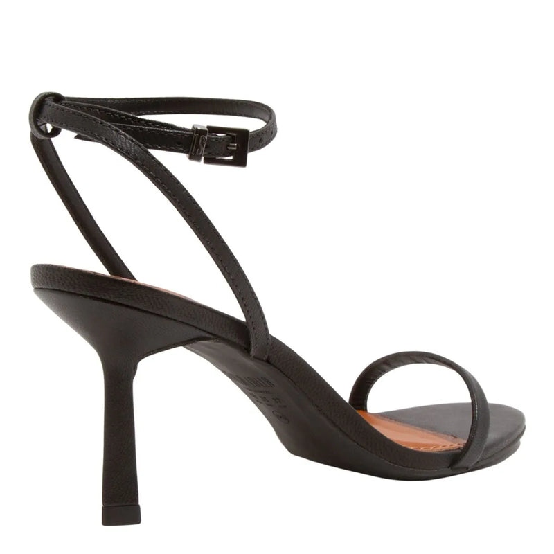 Sandália Black Essential – Salto Fino Minimalista